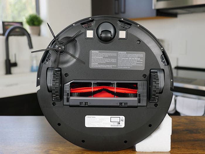 Roborock S4 Max are o aplicație complexă cu multe opțiuni. Ai parte de o curățenie destul de personalizată cu ajutorul aplicației.