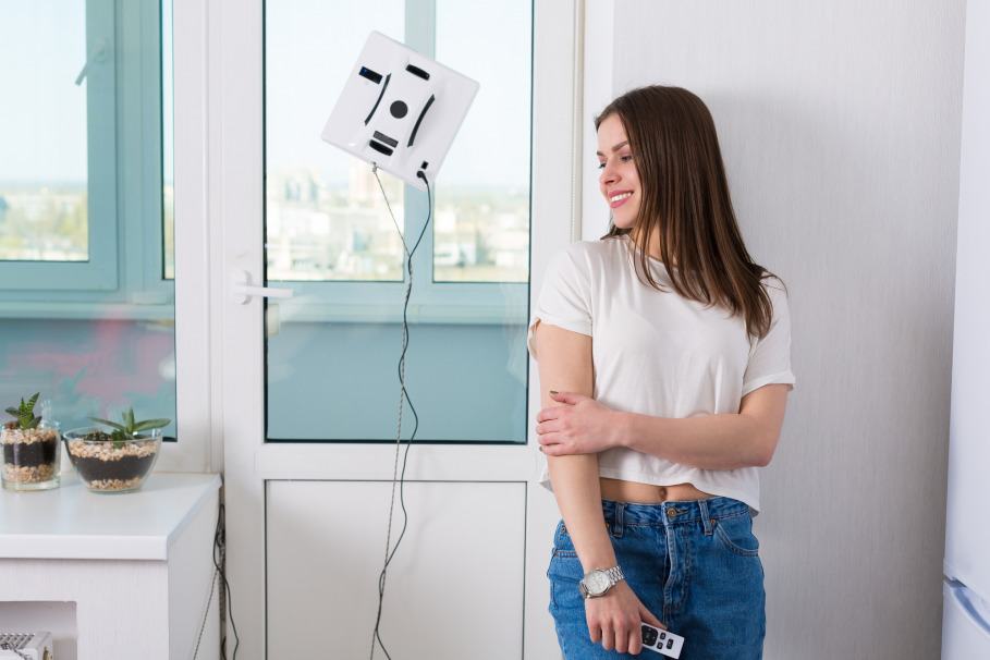 Nu e nevoie să te deplasezi la service-ul de reparatii roboti casnici