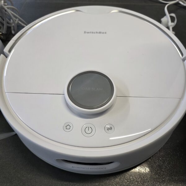 SwitchBot Floor Cleaning Robot S10 – varianta second hand verificată